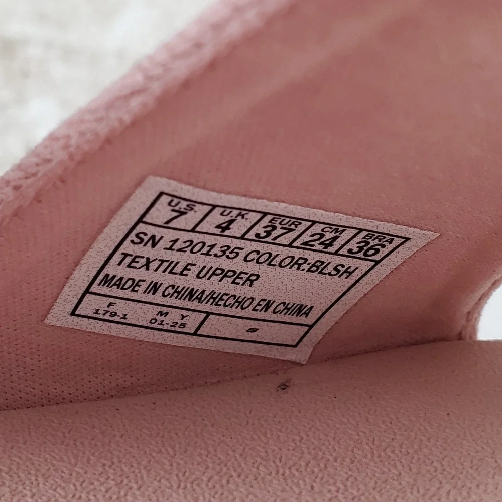 Blush new without